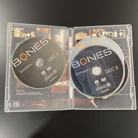 Bones - The Complete Eighth Season - Picture 3 of 8